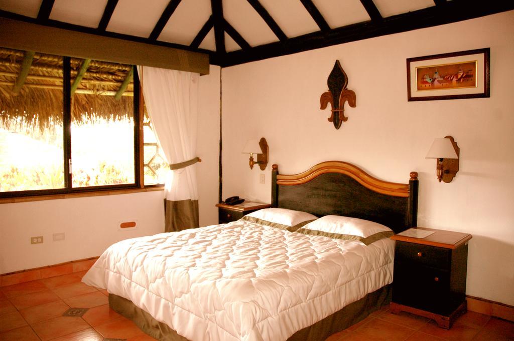 Arasha Resort & Spa Pedro Vicente Maldonado Zimmer foto